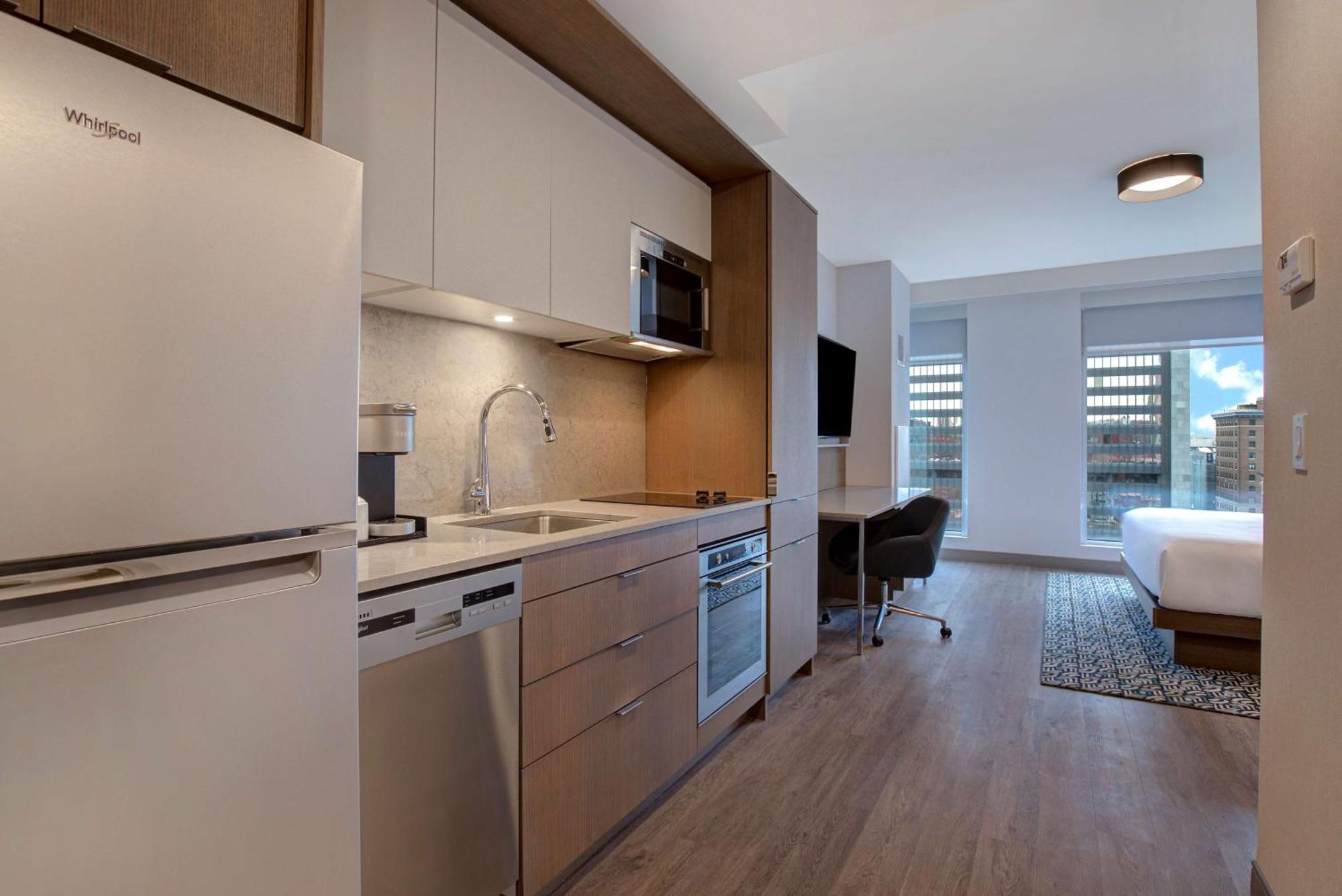 Homewood Suites By Hilton Montreal Downtown Esterno foto