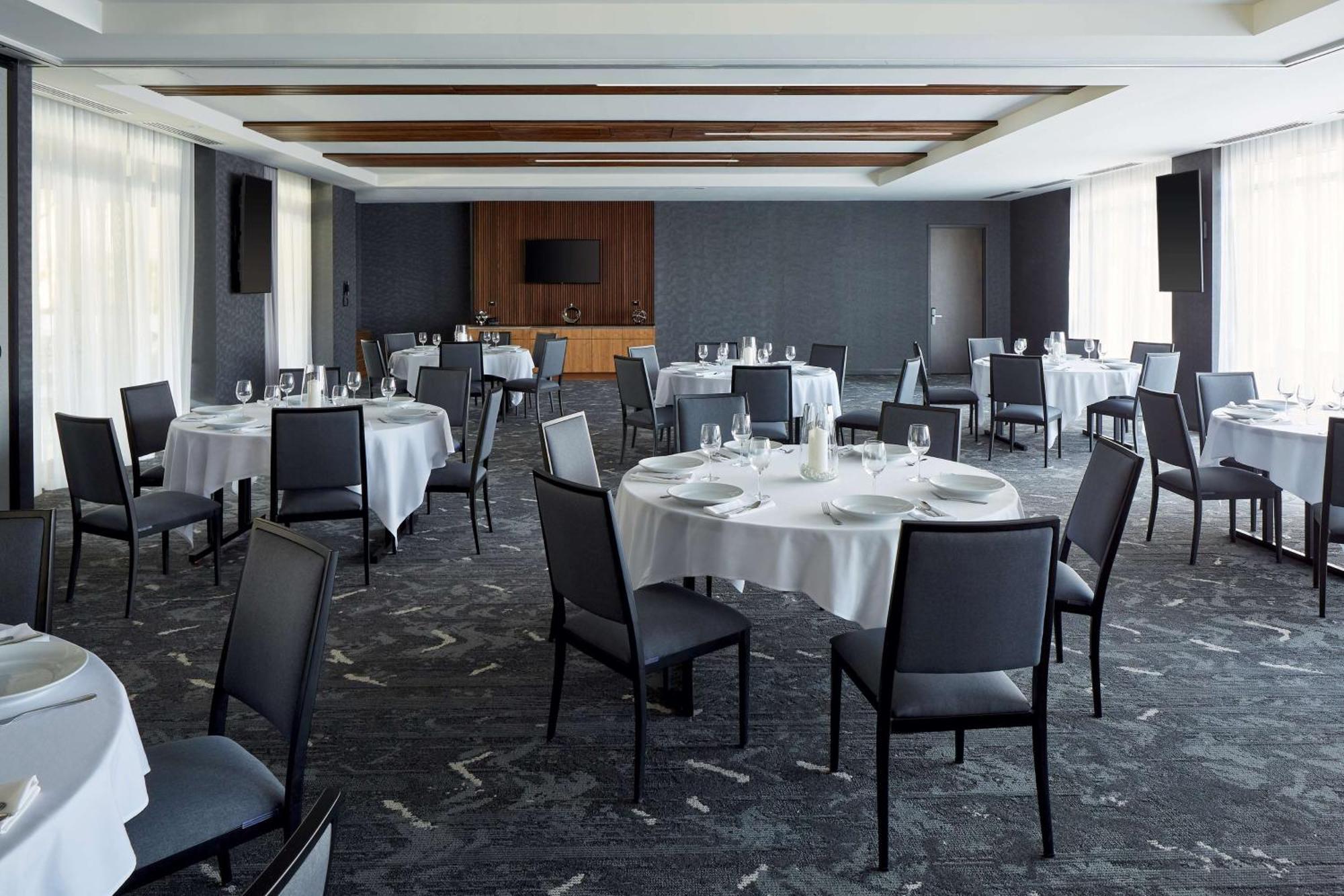 Homewood Suites By Hilton Montreal Downtown Esterno foto