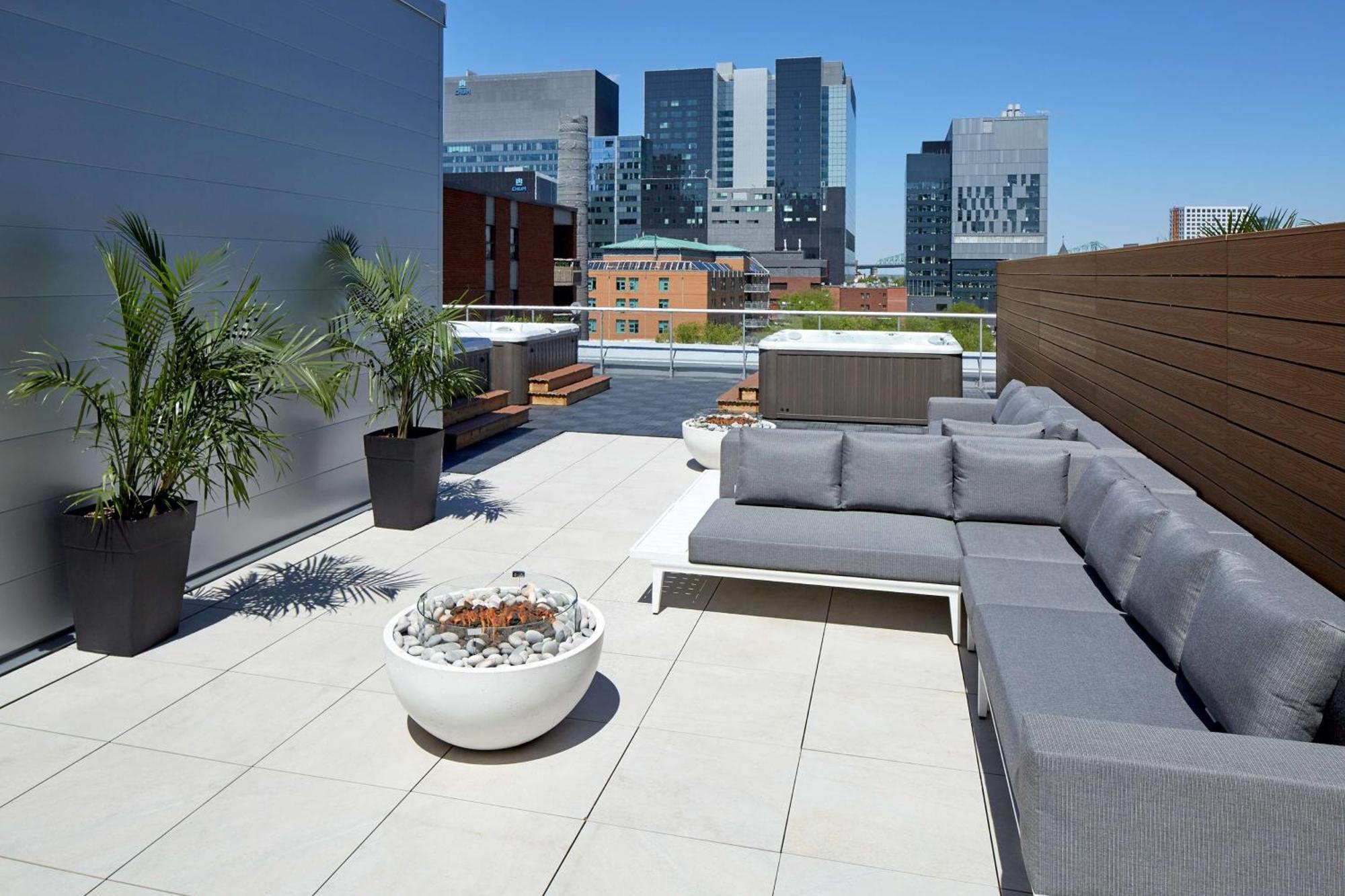 Homewood Suites By Hilton Montreal Downtown Esterno foto